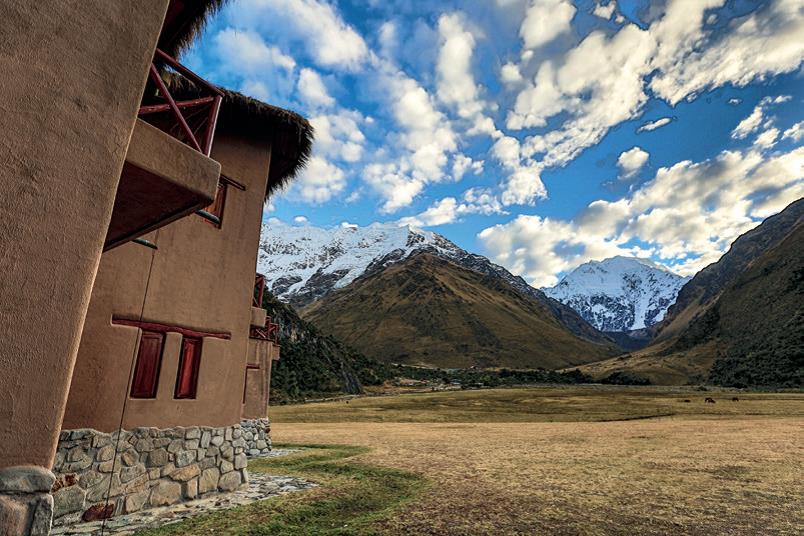 Phantastische Lage der Salkanty Lodge auf gleichnamigen Trek, Foto Mountain Lodges