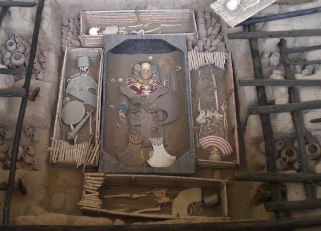 Lord von Sipán - Nachbildung der Grabstätte