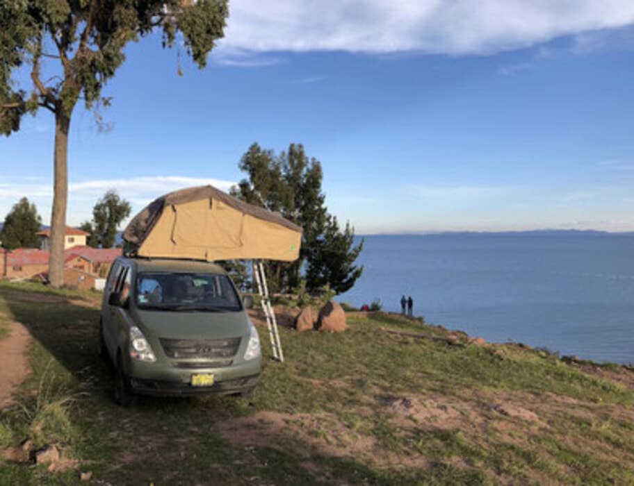 Blick auf den Titikakasee - Campervan Tour durch Peru, Foto Campervan