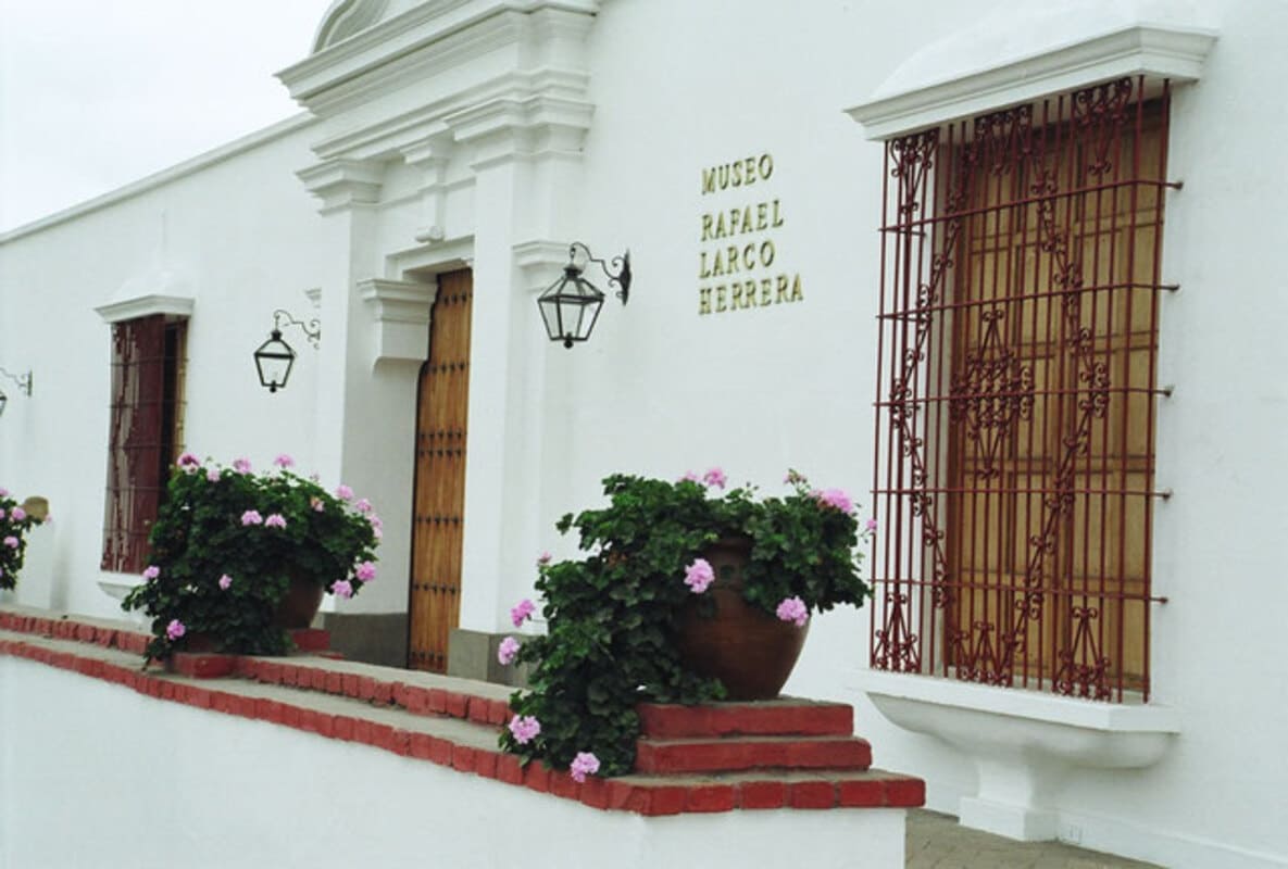 Besuch des Museums Larco Herrera während der Stadtbesichtigung von Lima